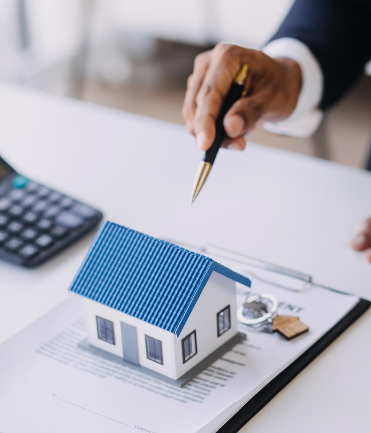 shutterstock_2290693285-crop